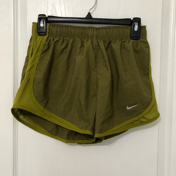 Nike Women's Small Dri-Fit Pull-On Athletic Shorts Olive Green NWT Workout Ready - Picture 2 of 7